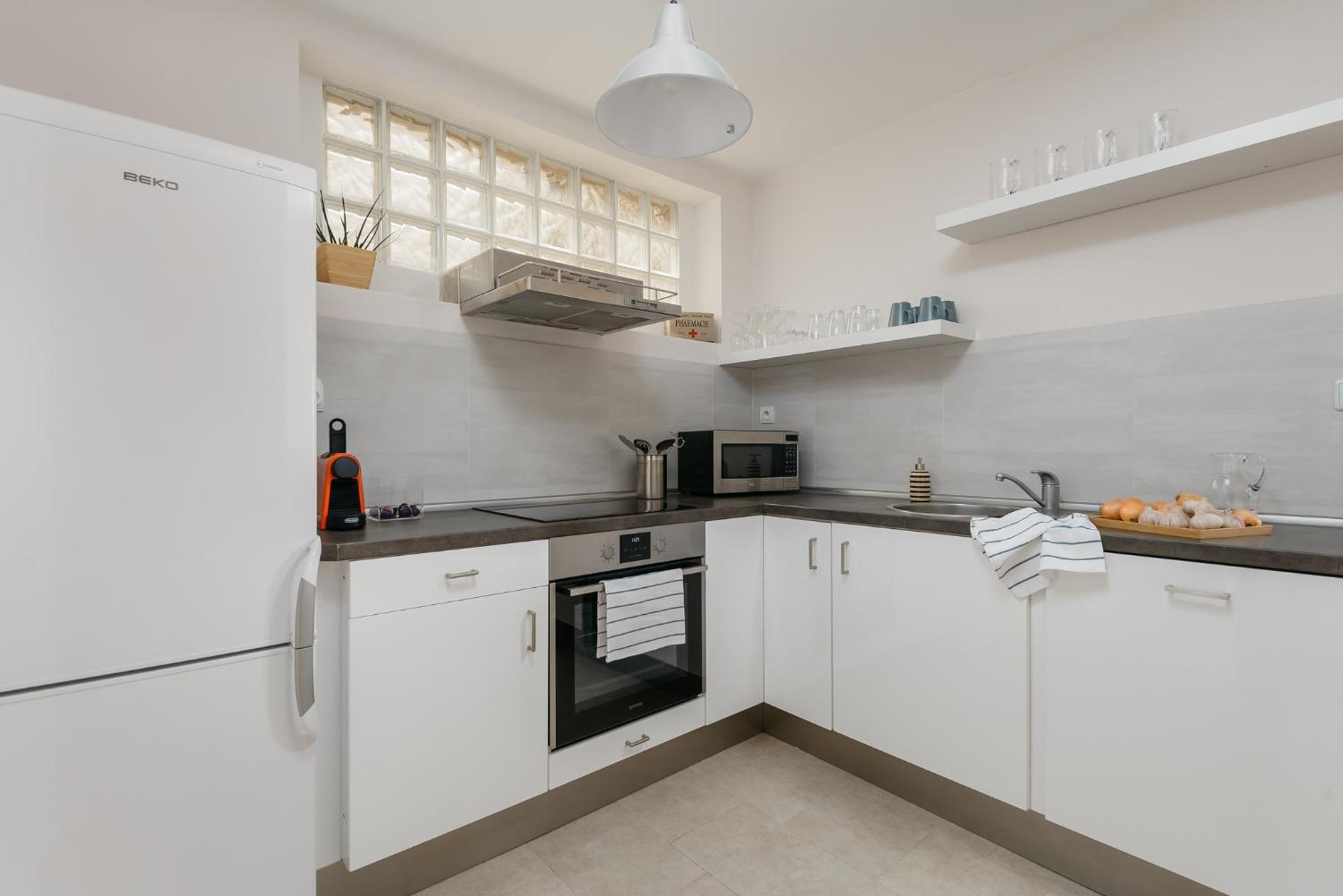 Roy 2 Bdr Apartment With Prague Castle View, Parking & Ac المظهر الخارجي الصورة